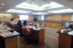 LINE_ALBUM_ประชุมคณะกรรมการการเงินและทรัพย์สิน-32_3