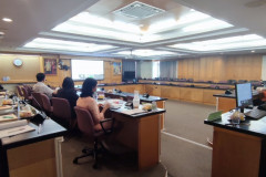 LINE_ALBUM_ประชุมคณะกรรมการการเงินและทรัพย์สิน-32_5